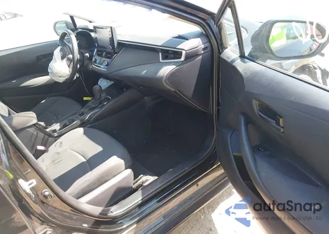 2022 Toyota Corolla Le z USA, uszkodzony, nr VIN 5YFEPMAE6NP276957